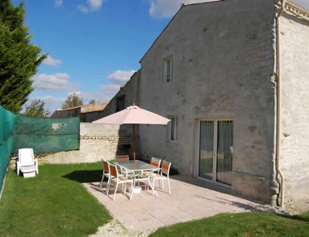Gite "L'Ile" 11 Terrasse gite le Sud